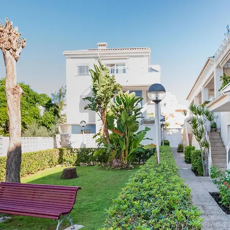 Casa Con Barbacoa Piscina Y Parking Privado * Gandia