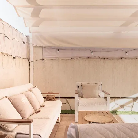 Casa Con Barbacoa Piscina Y Parking Privado *