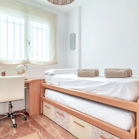 Casa Con Barbacoa Piscina Y Parking Privado Dom wakacyjny Gandia
