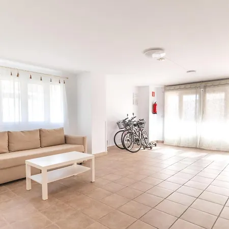 Casa Con Barbacoa Piscina Y Parking Privado