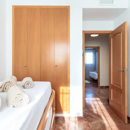 Dom wakacyjny Casa Con Barbacoa Piscina Y Parking Privado Gandia