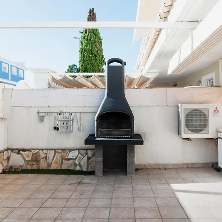 Casa Con Barbacoa Piscina Y Parking Privado Gandia
