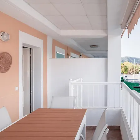 Dom wakacyjny Casa Con Barbacoa Piscina Y Parking Privado Gandia