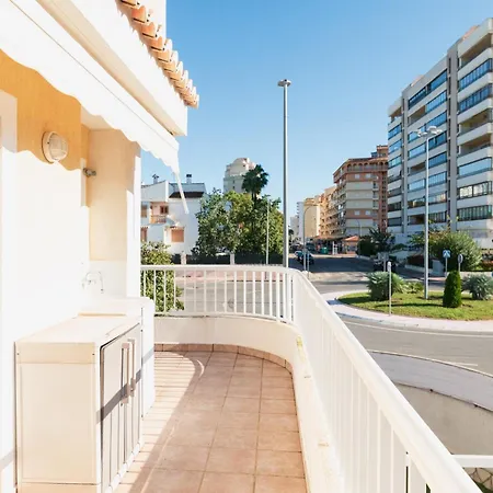 Casa Con Barbacoa Piscina Y Parking Privado