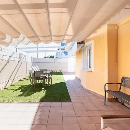 Casa Con Barbacoa Piscina Y Parking Privado Gandia