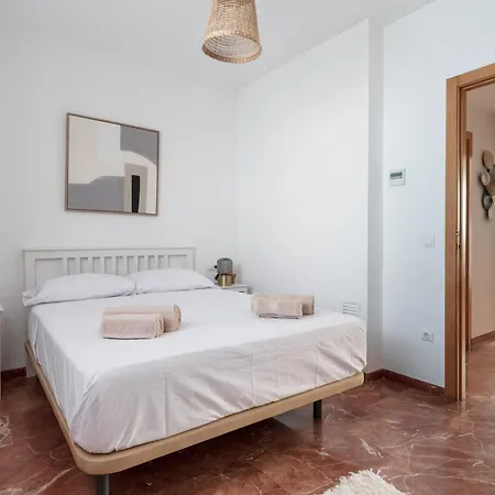 Casa Con Barbacoa Piscina Y Parking Privado